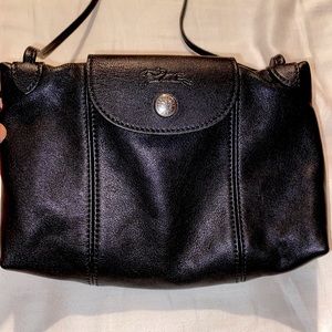 Vintage leather Longchamp small crossbody bag